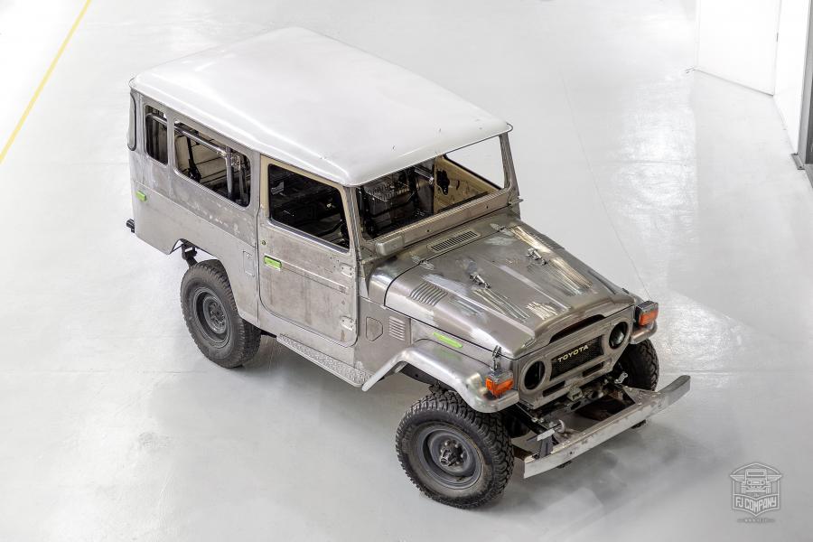 Детали создания Toyota Land Cruiser Todd Snyder Edition (FJ43, 52930) 2020 года  (фото 28 из 58)